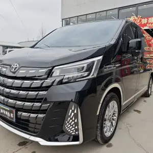 Toyota 2025 из Китая