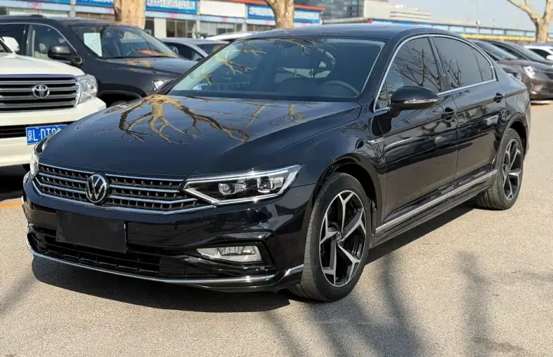 Volkswagen Magotan 2023 из Китая