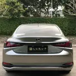 Lexus ES 2022 из Китая