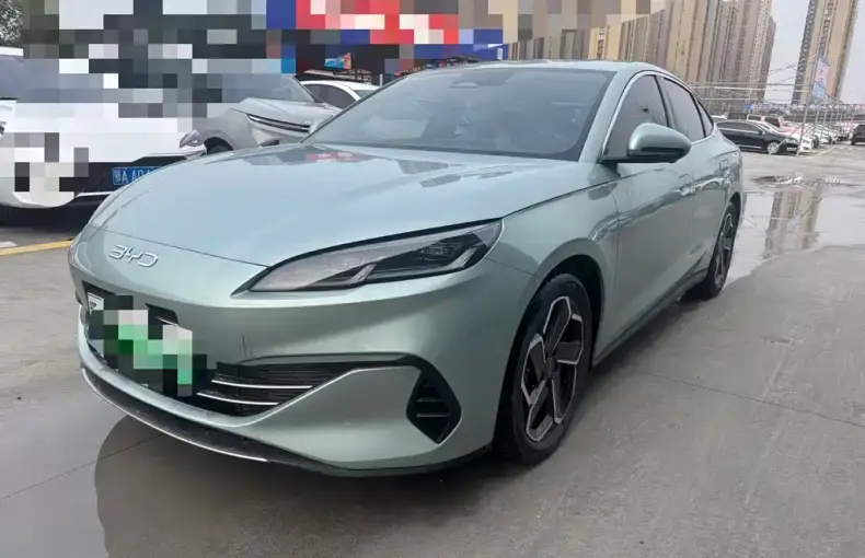 BYD 海豹06 2024 из Китая