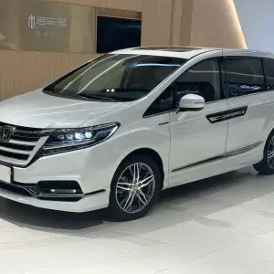Honda Elysion 2022 из Китая
