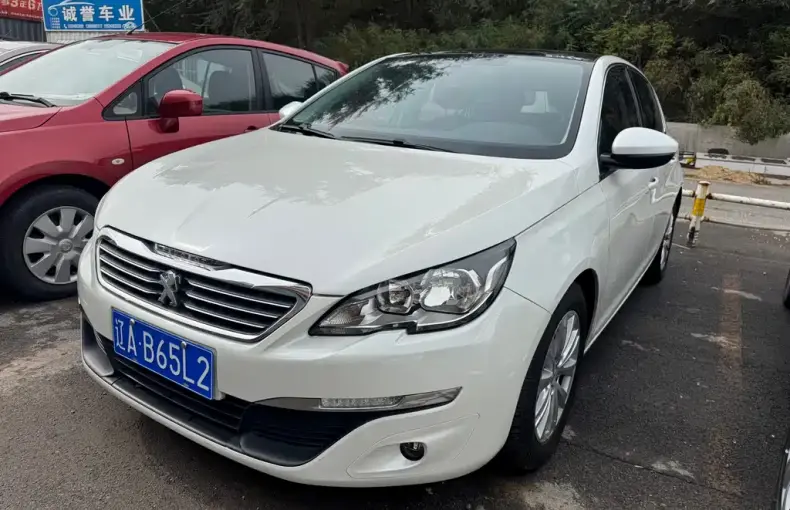 Peugeot 308S 2015 из Китая