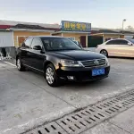 Volkswagen Passat Lingyu 2010 из Китая