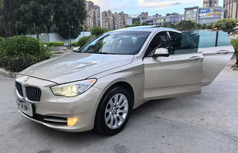 BMW 5 Series GT 2011 из Китая
