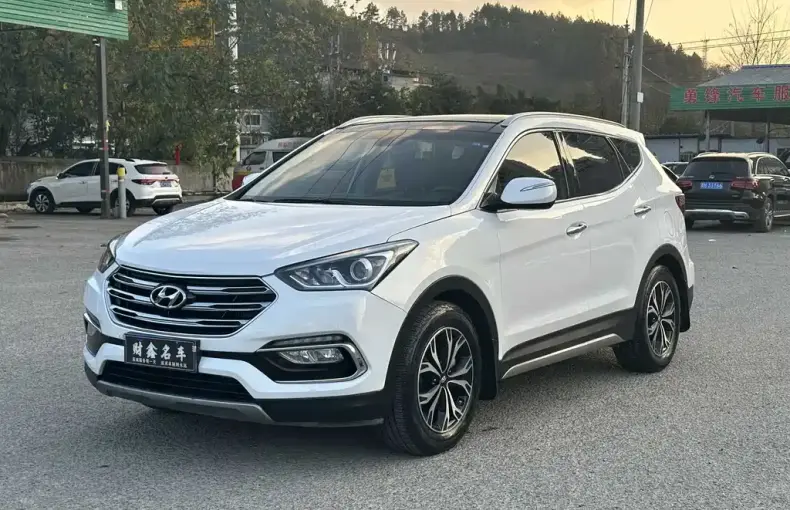 Hyundai Santa Fe 2017 из Китая