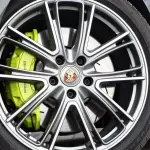 Porsche Panamera Hybrid 2022 330 л.с. из Китая
