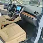 Toyota Alphard 2021 из Китая