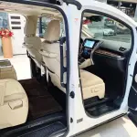 Toyota Alphard 2021 из Китая