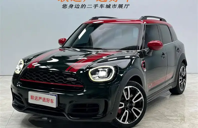 MINI Mini JCW Countryman 2022 из Китая