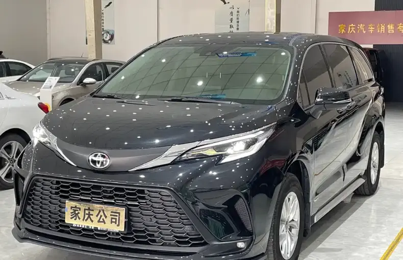 Toyota Granvia 2025 из Китая