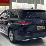 Toyota Granvia 2025 из Китая