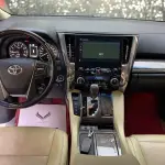 Toyota Alphard 2020 из Китая