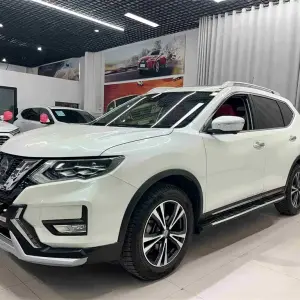 Nissan X-Trail 2020 186 л.с. 186 л.с. из Китая