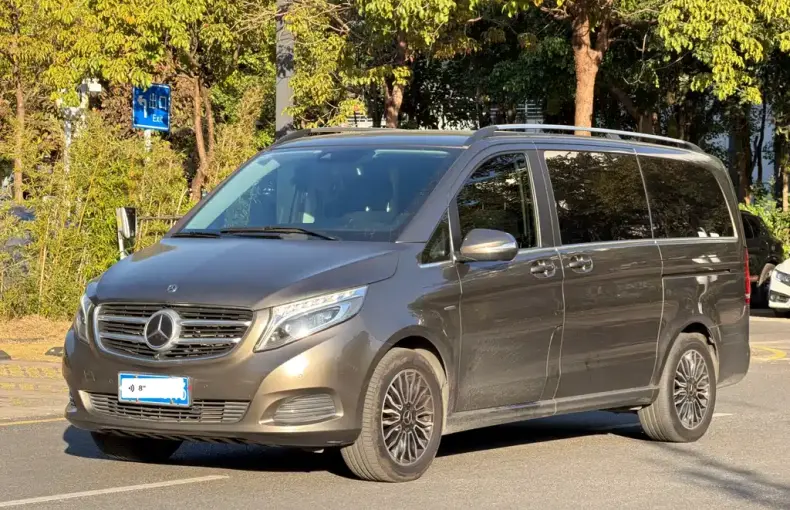 Mercedes-Benz V-Class 2018 из Китая