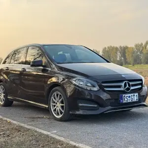 Mercedes-Benz B-Class 2015 156 л.с. из Китая
