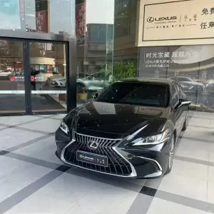 Lexus ES 2024 178 л.с. из Китая