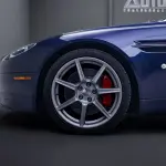 Aston Martin V8 Vantage 2009 из Китая