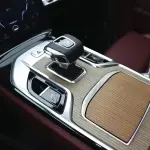 Hongqi Hongqi E-HS9 2023 лот 57594864 из Китая