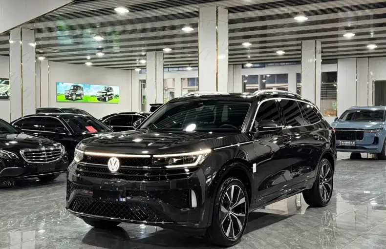 Volkswagen Tavendor 2023 из Китая