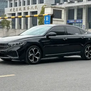 Volkswagen Passat 2024 220 л.с. — лот 57663158 из Китая