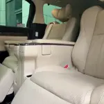 Toyota Alphard 2022 из Китая