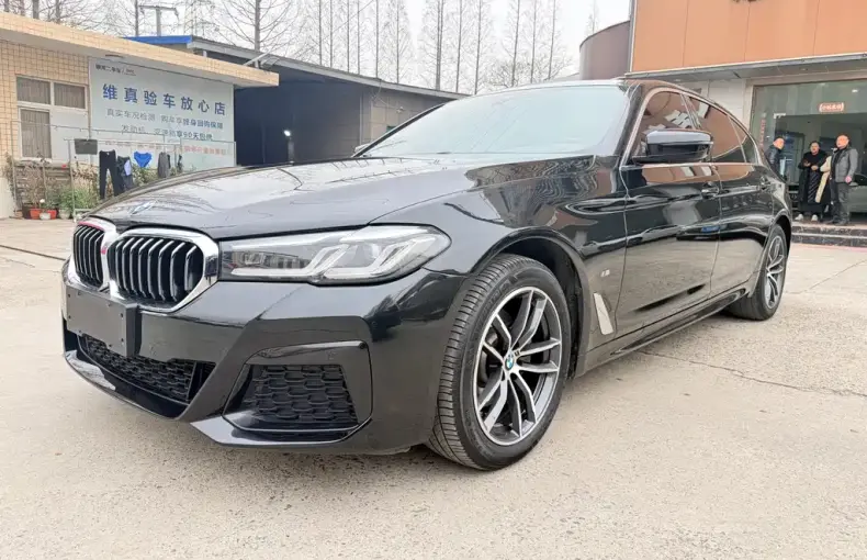 BMW 5 Series 2021 из Китая