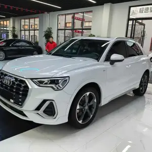 Audi Q3 2021 150 л.с. 150 л.с. 150 л.с. 150 л.с. из Китая