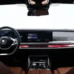 BMW 7 Series 2023 из Китая