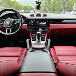 Porsche Cayenne Hybrid 2022 386 л.с. из Китая