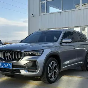 Geely Xingyue L 2022 из Китая