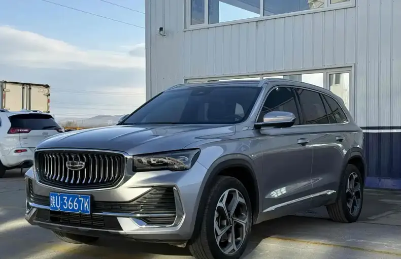 Geely Xingyue L 2022 из Китая