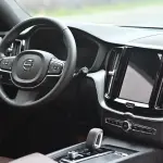 Volvo XC60 2022 250 л.с. — лот 57732668 из Китая
