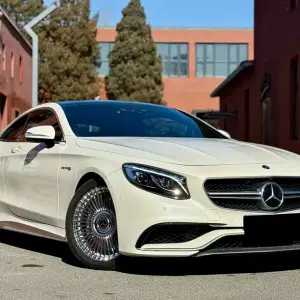 Mercedes-Benz S-Class AMG 2017 из Китая