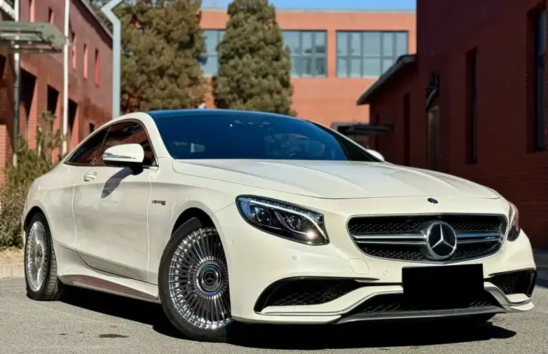 Mercedes-Benz S-Class AMG 2017 из Китая