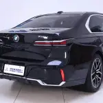 BMW 7 Series 2024 из Китая