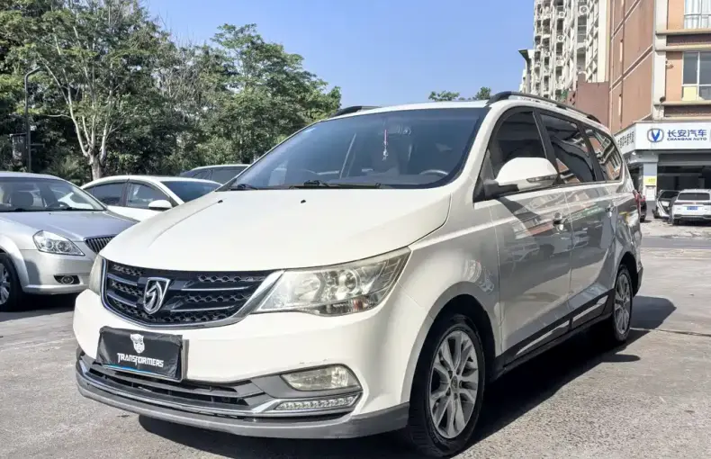 Baojun 730 2016 из Китая