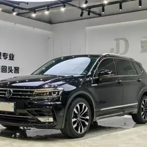 Volkswagen Tiguan L 2021 186 л.с. — лот 57726975 из Китая