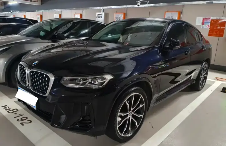 BMW X4 2023 из Китая