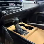 Lexus ES 2024 173 л.с. — лот 57674213 из Китая