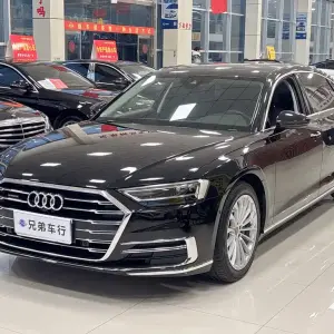 Audi A8 2020 из Китая