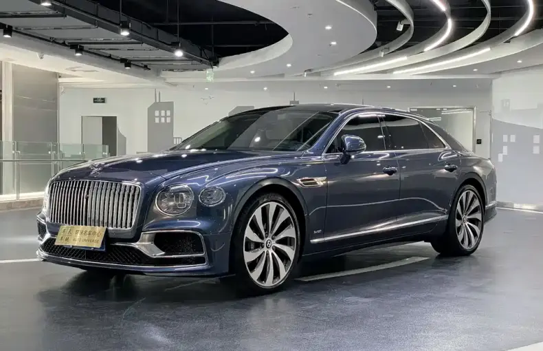 Bentley Flying Spur 2020 из Китая