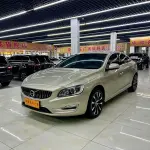 Volvo S60 2019 152 л.с. из Китая