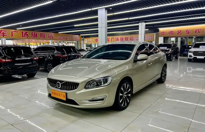 Volvo S60 2019 из Китая