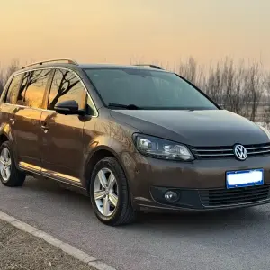 Volkswagen Touran 2013 из Китая