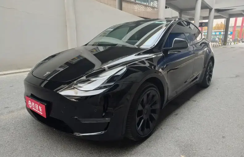 Tesla Model Y 2021 из Китая