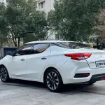 Nissan Bluebird 2016 126 л.с. 126 л.с. из Китая