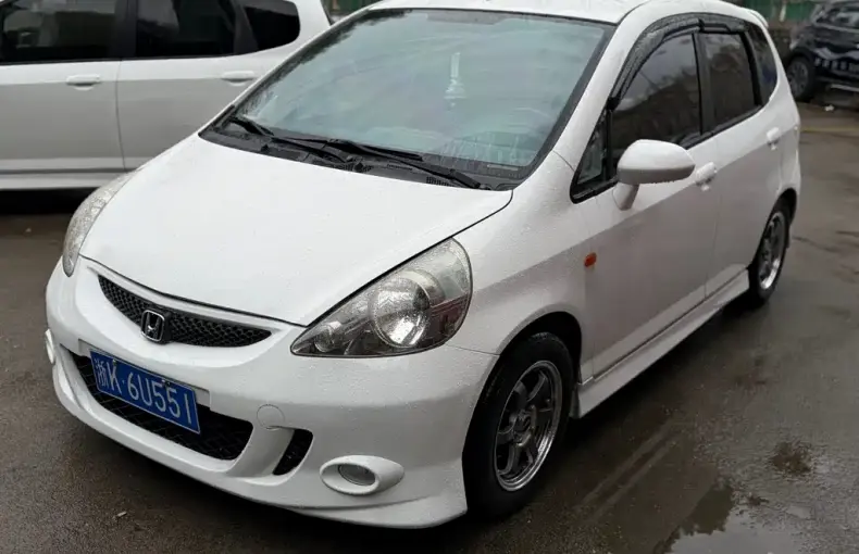 Honda Fit 2006 из Китая