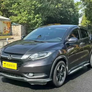 Honda Vezel 2018 из Китая