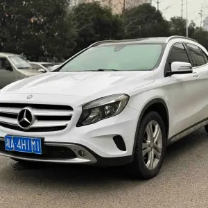 Mercedes-Benz GLA 2017 из Китая