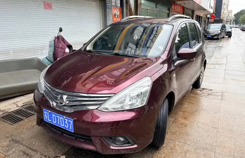 Nissan Livina 2014 из Китая
